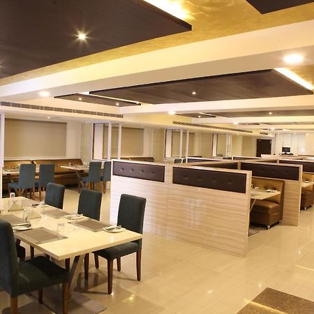 Nova Pride Hotel Χιντεραμπάντ Εξωτερικό φωτογραφία