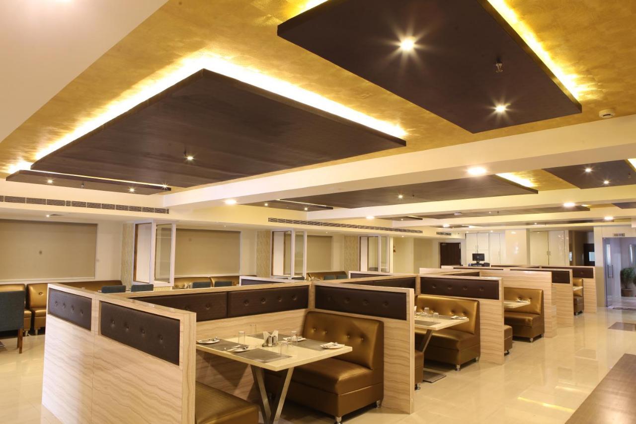 Nova Pride Hotel Χιντεραμπάντ Εξωτερικό φωτογραφία